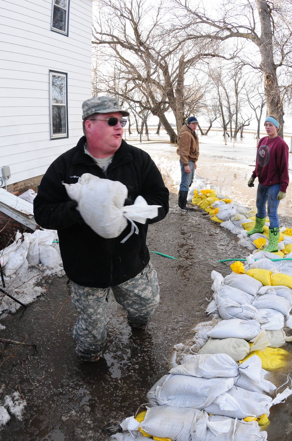 North Dakota flood fighting