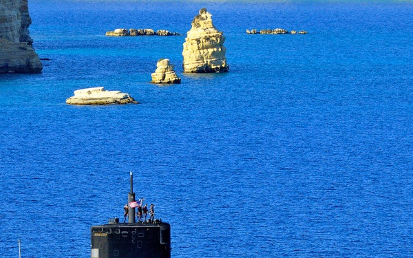 USS Annapolis action