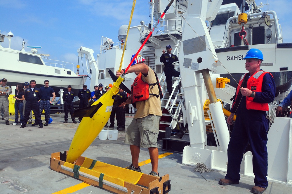 Southern Partnership Station 2010 Adds Oceanography