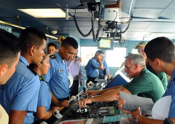 Southern Partnership Station 2010 Adds Oceanography