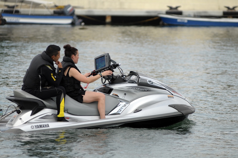 Southern Partnership Station 2010 Adds Oceanography