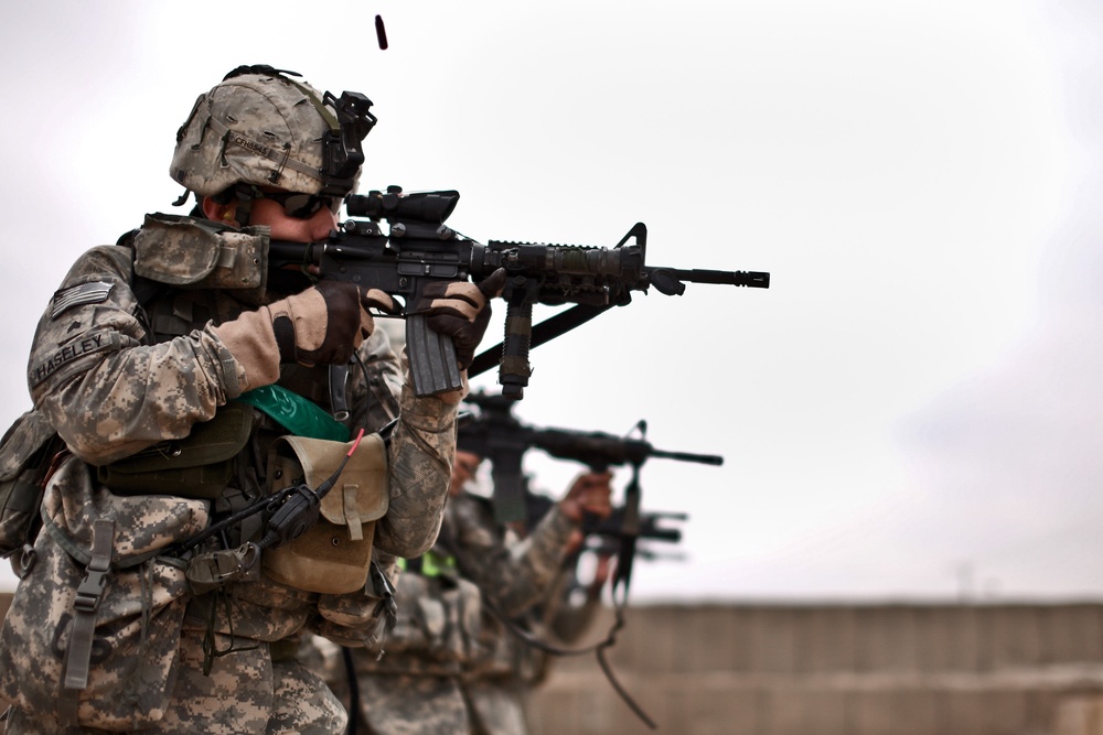 Air Cav infantry Soldiers compete in company challenge