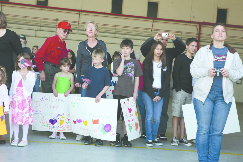 Stingers return in swarms