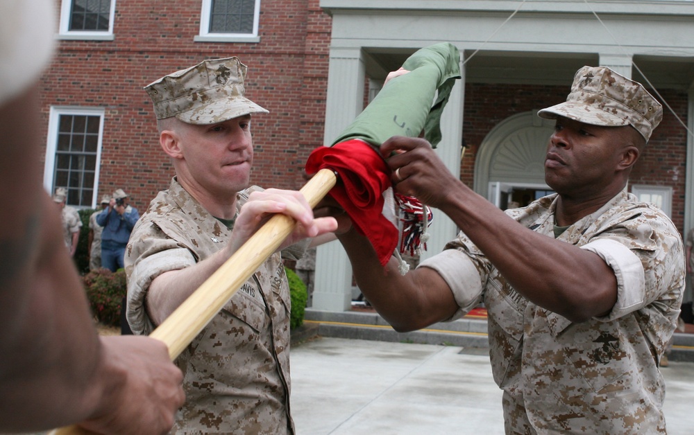 Last Marine logistics battalion to serve in Iraq deactivates, returns to New Orleans command