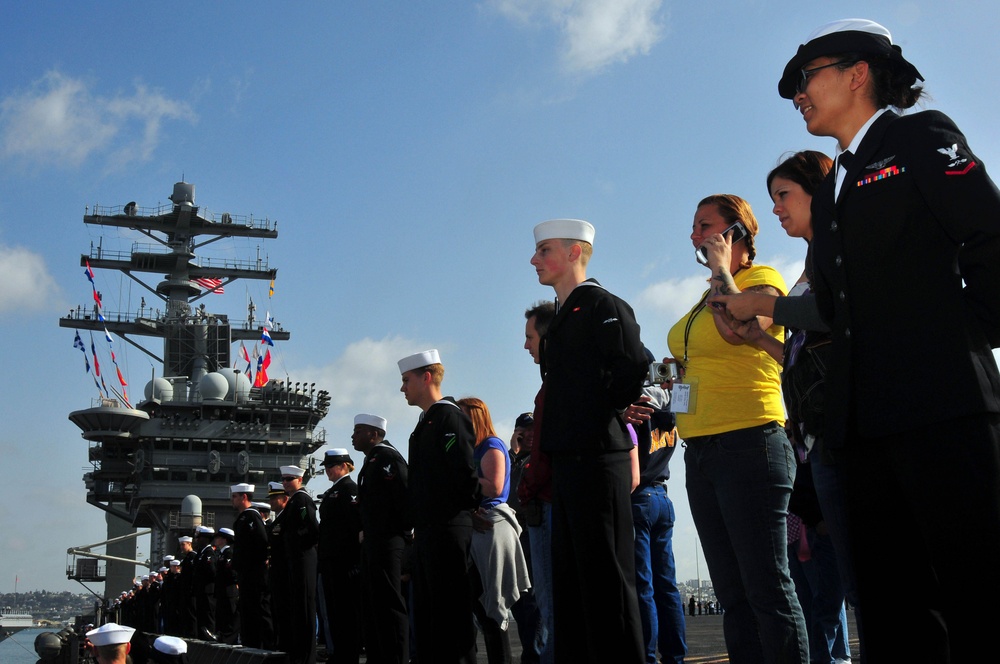 Nimitz arrives home