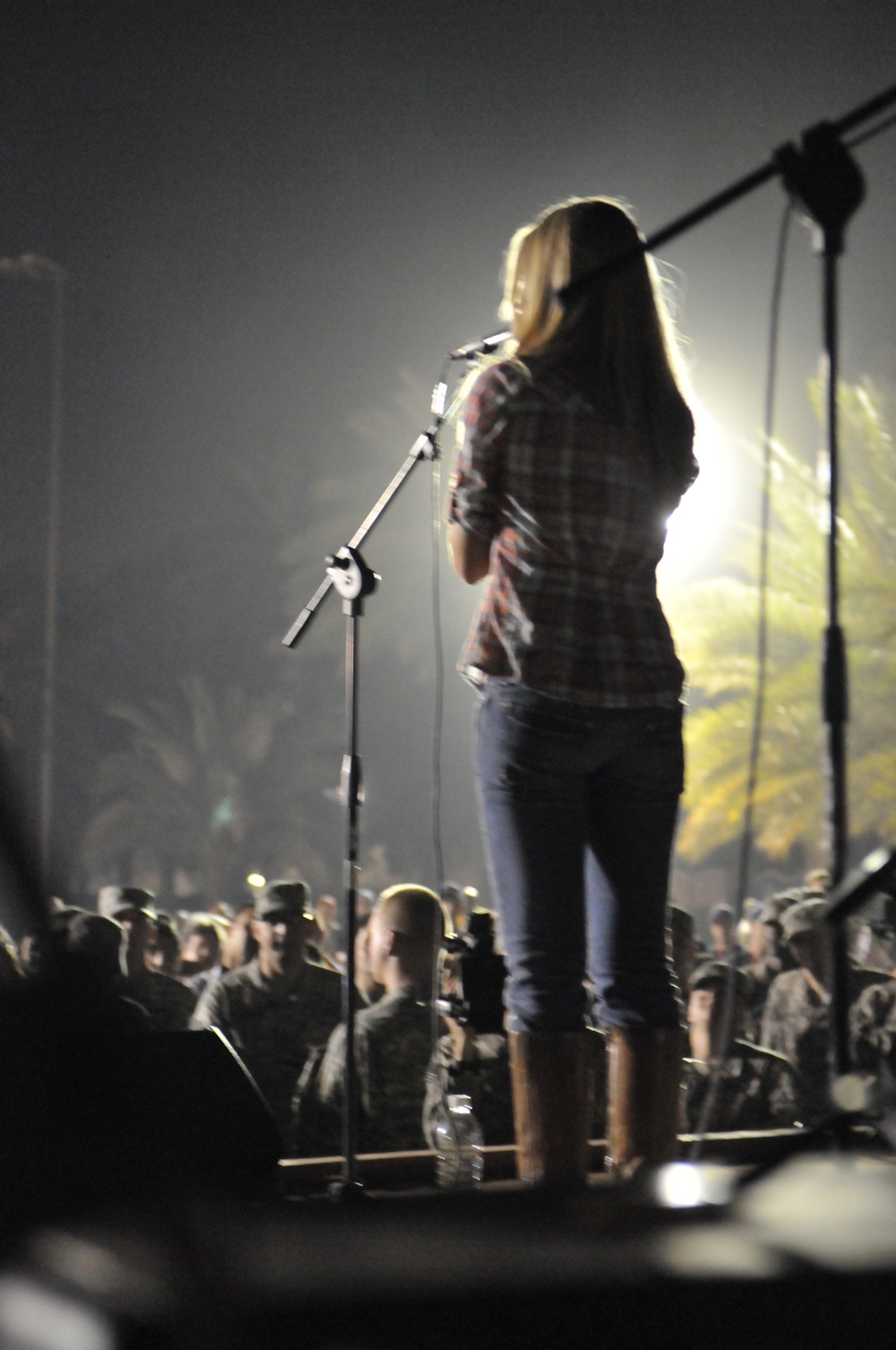 Whitney Duncan Band Performs in Baghdad