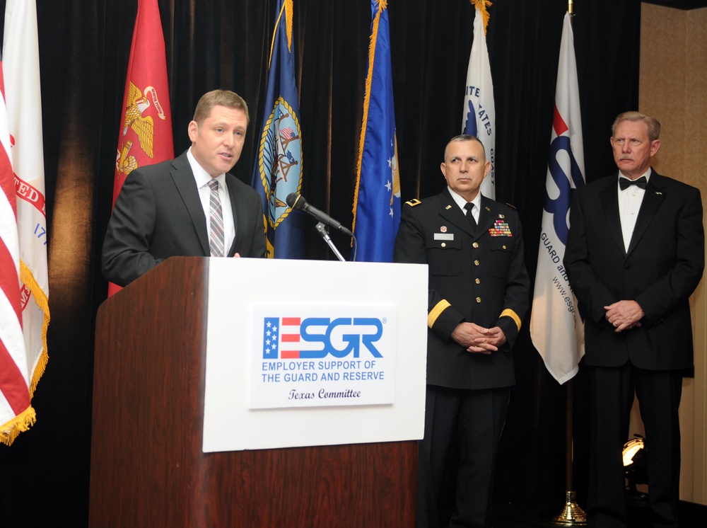 ESGR Conference Honors Employers, Service members