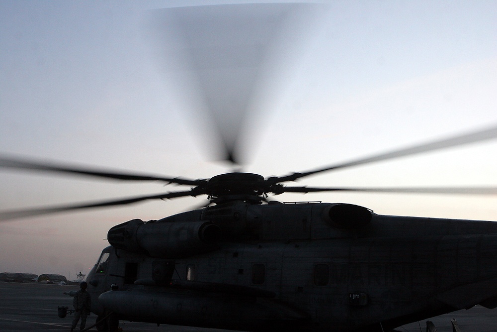 HMH-466 provides heavy lift for Marines in Marjah