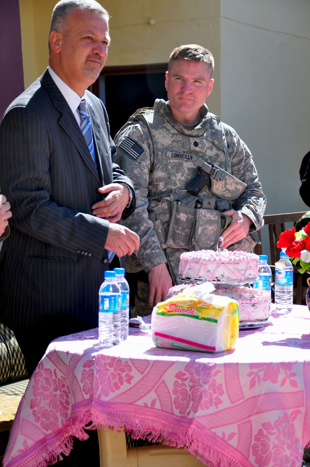 Awarded with smiles: 1-36 Soldiers help renovate Iraqi schools