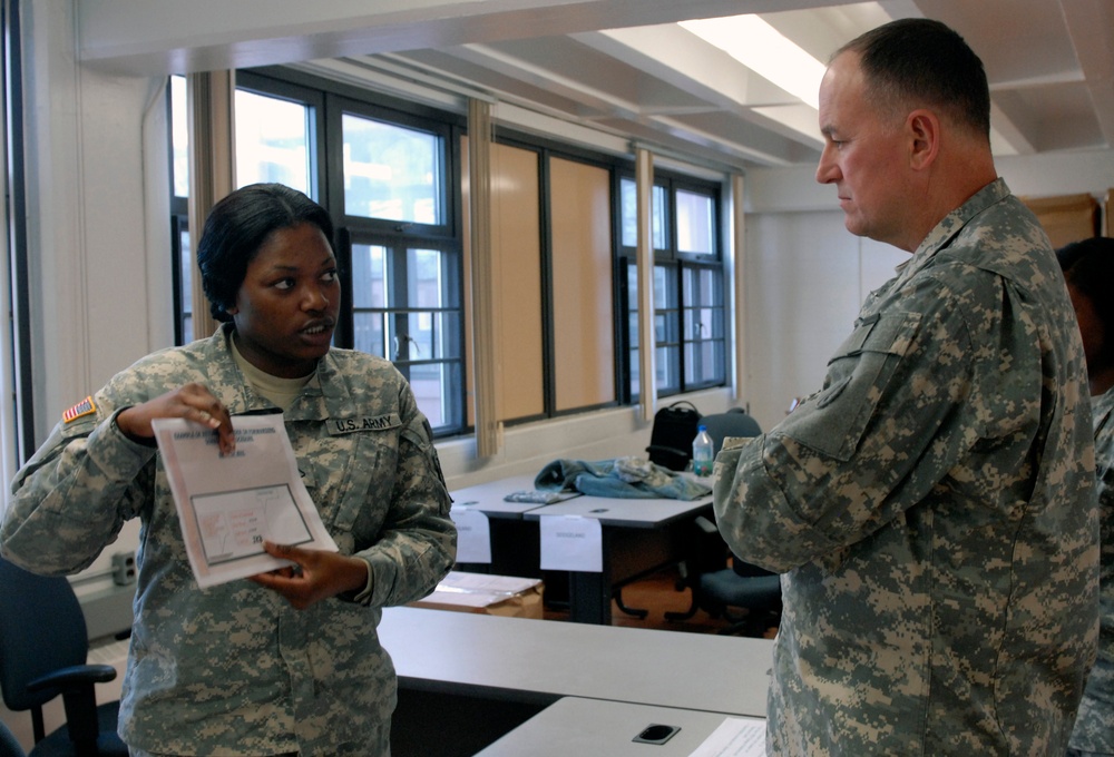 'First Team' Tests the METL of Silver Scimitar: mission essential task list training heats up at Fort Devens