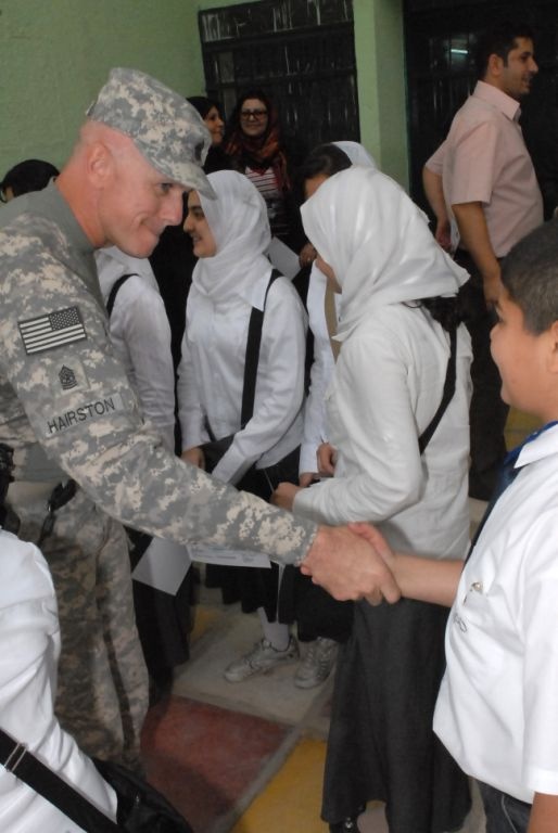 Iraqi, US Students Make Connections Over Web