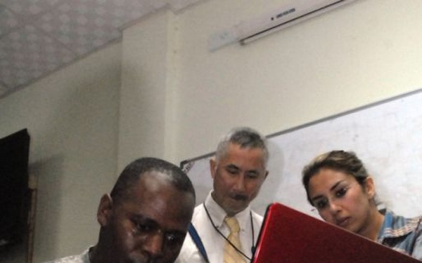 Iraqi, US Students Make Connections Over Web