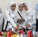Iraqi, US Students Make Connections Over Web