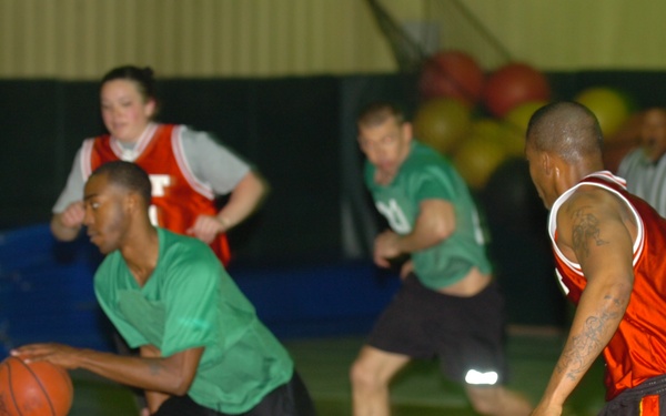 Marne Madness gives Soldiers break from work