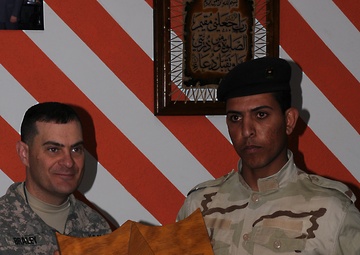 2-12 FA Recognizes IA Soldier's Achievement