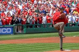 Obama Throws Pitch, Greets Military Children at Nationals Game