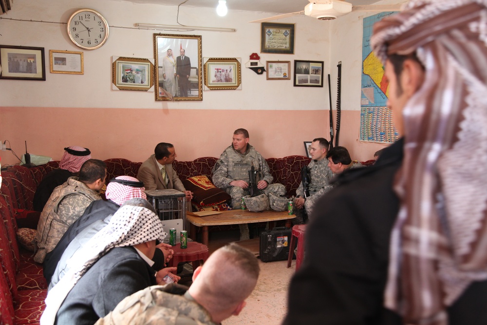 Soldiers, Civilians open school