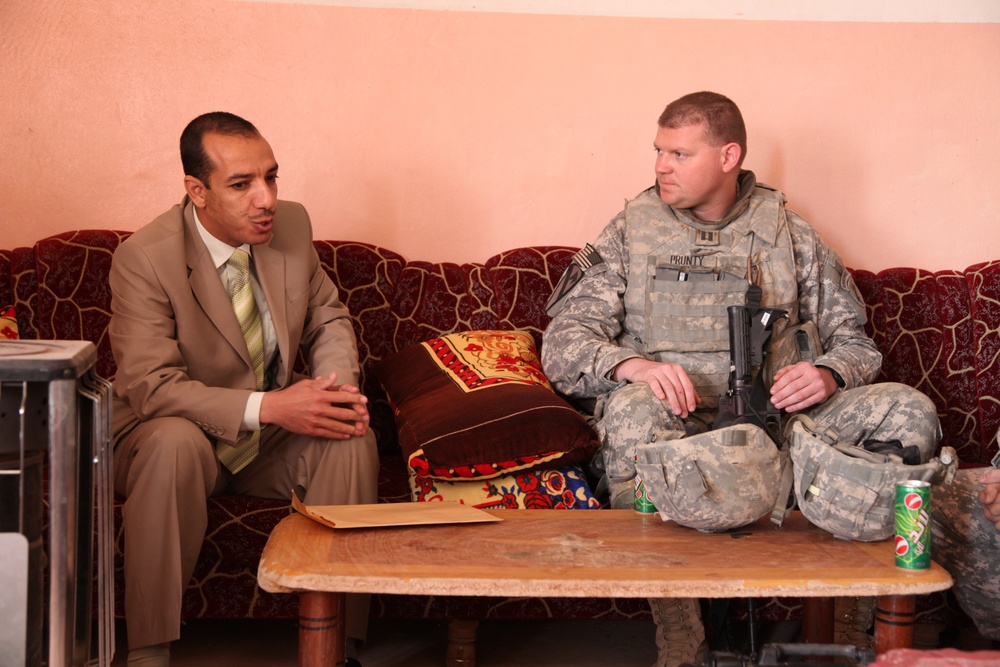 Soldiers, Civilians open school