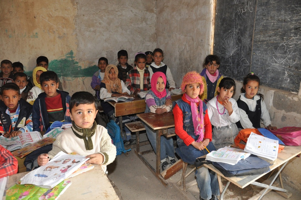 Engineers partner with Iraqi Army, families to collect school supplies