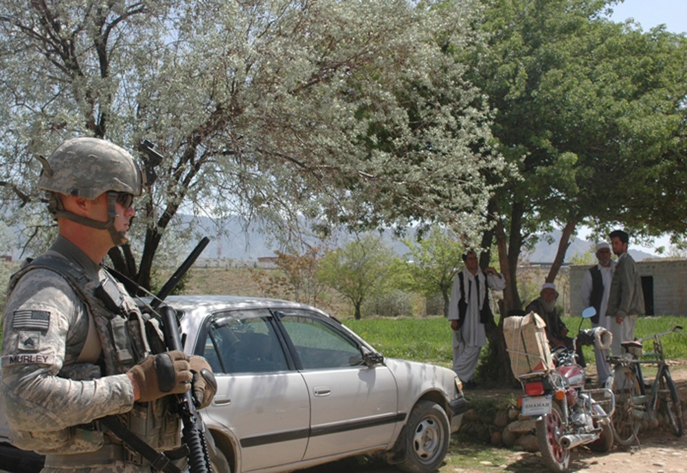 Kentucky Soldiers Aid Local Agricultural Projects