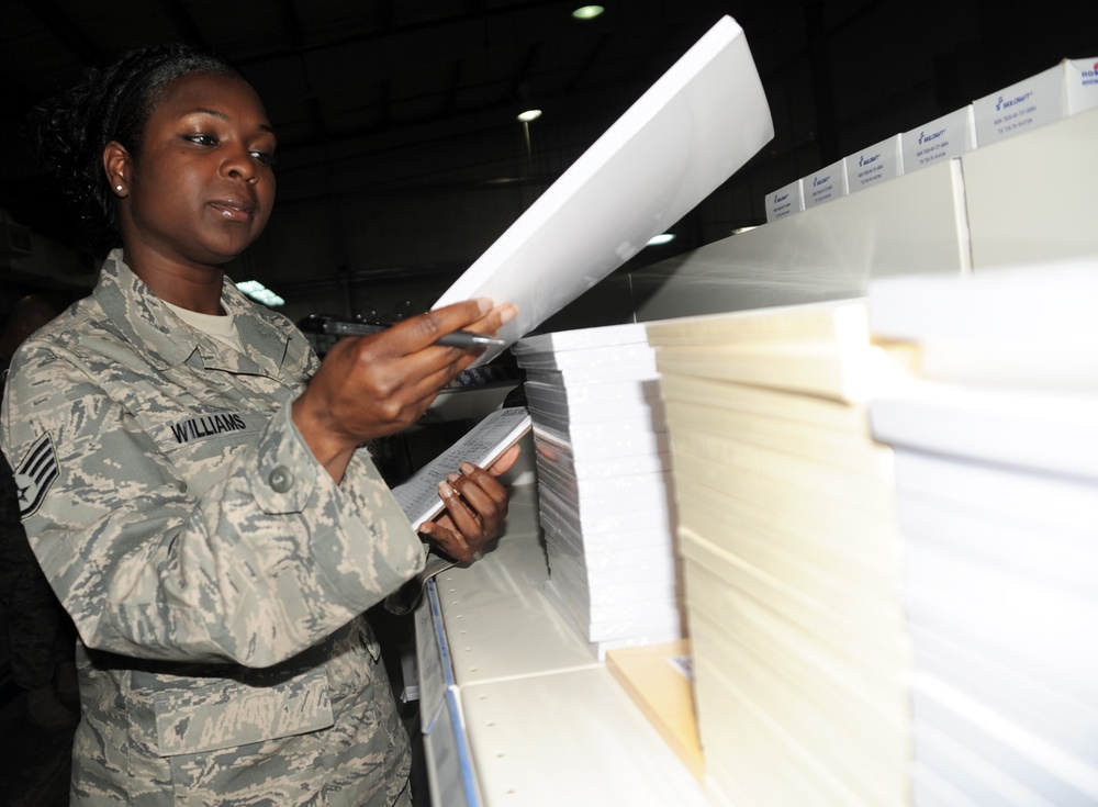 Mildenhall Staff Sergeant, Beaumont Native, Manages Individual Equipment Issue for Southwest Asia Wing