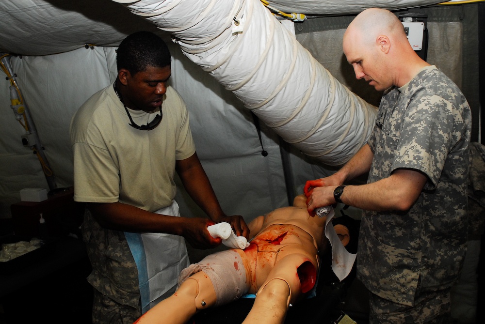 Soldiers learn skills to save lives on the battlefield