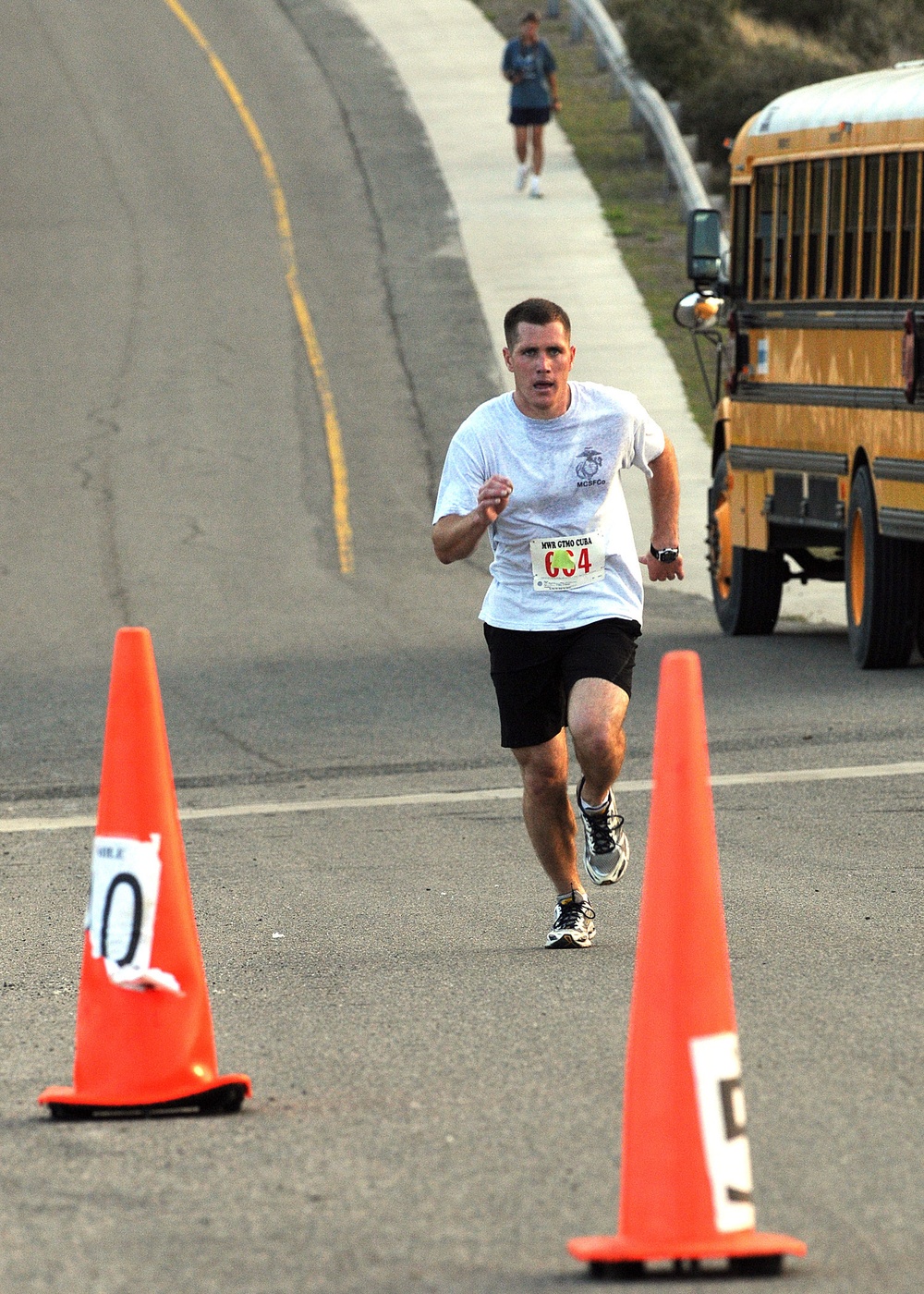 Service members participate in American Red Cross run