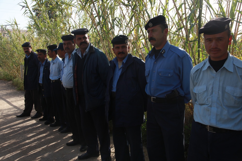 Iraqi police first aid training