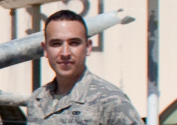 Kadena staff sergeant, Phoenix native, manages knowledge ops for deployed maintenance group