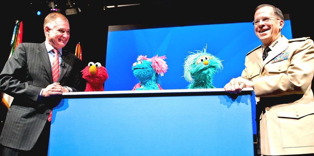 Lynn, Mullen Host Sesame Workshop Preview