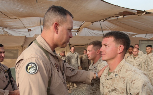 VMU-3 Marines Receive Awards From Commanding General