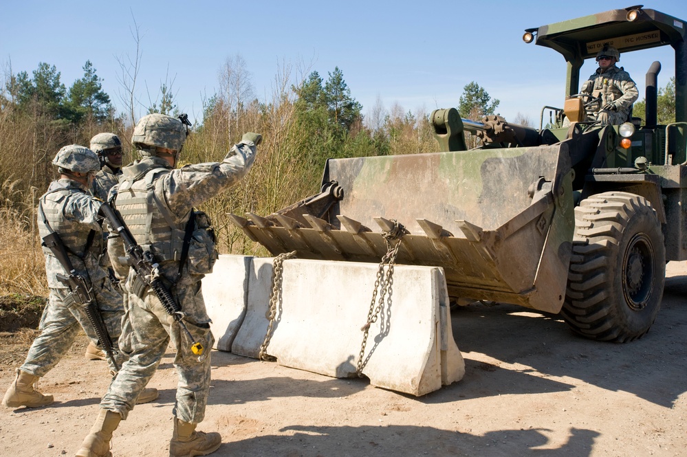 54th Eng. Bn. Conducts 'Dagger Strike' Training