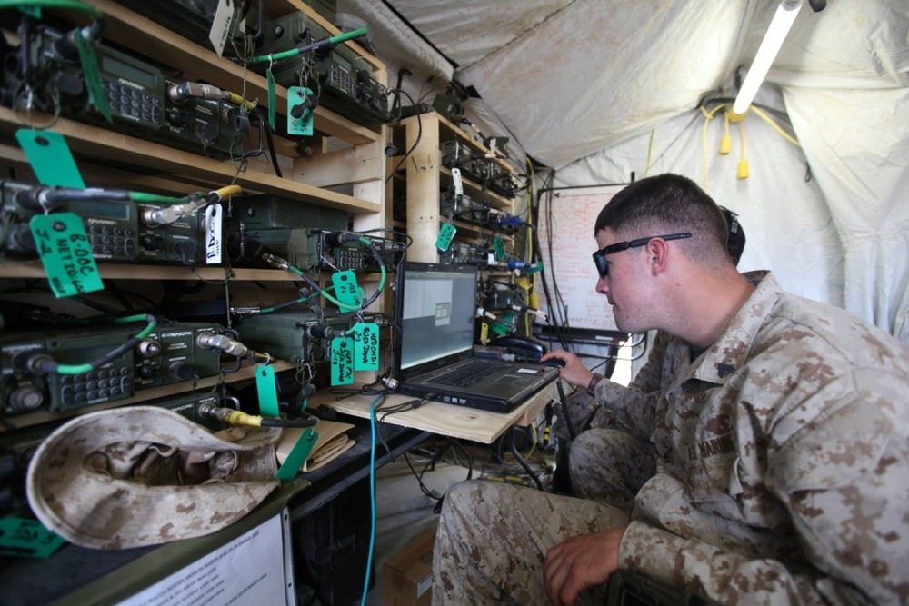 RCT-2 Comm keeps Delaram II wired