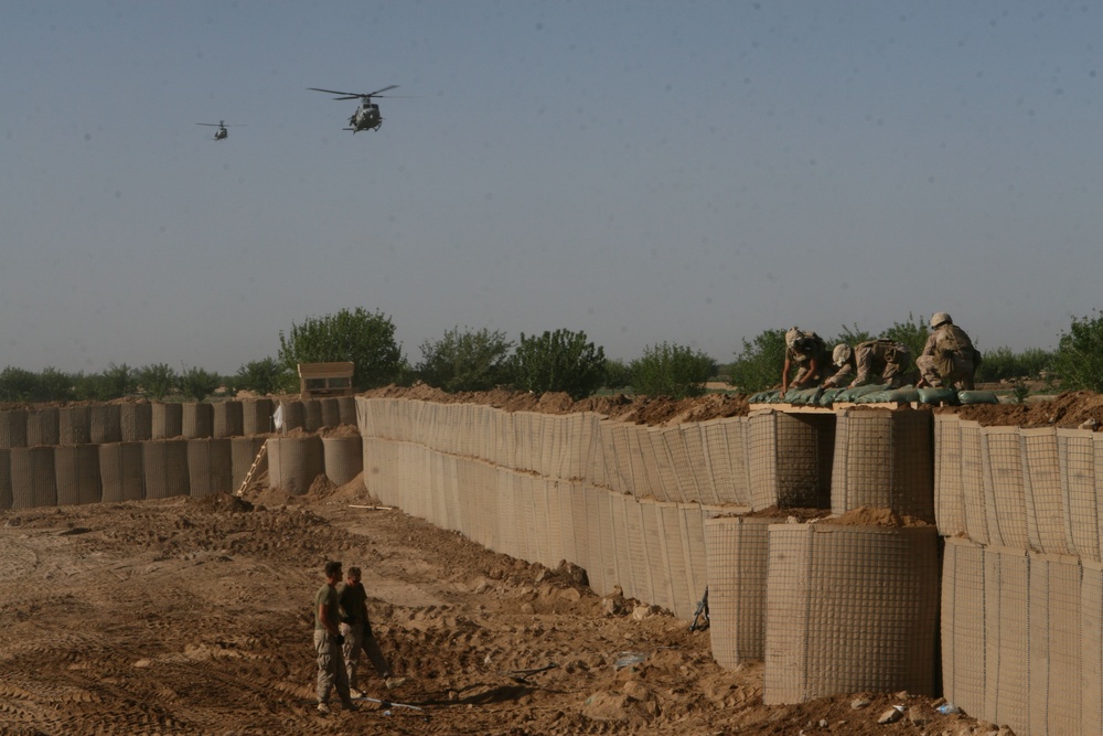 Maintaining the fight; 1st Battalion, 6th Marine Regiment, Headquarters personnel provide much needed support