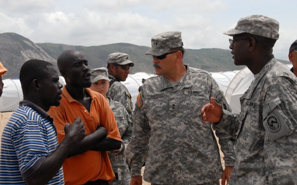 Trombitas visits IDP camp