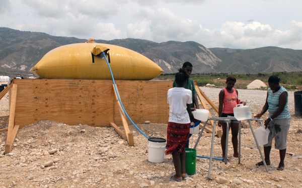 Trombitas visits IDP camp