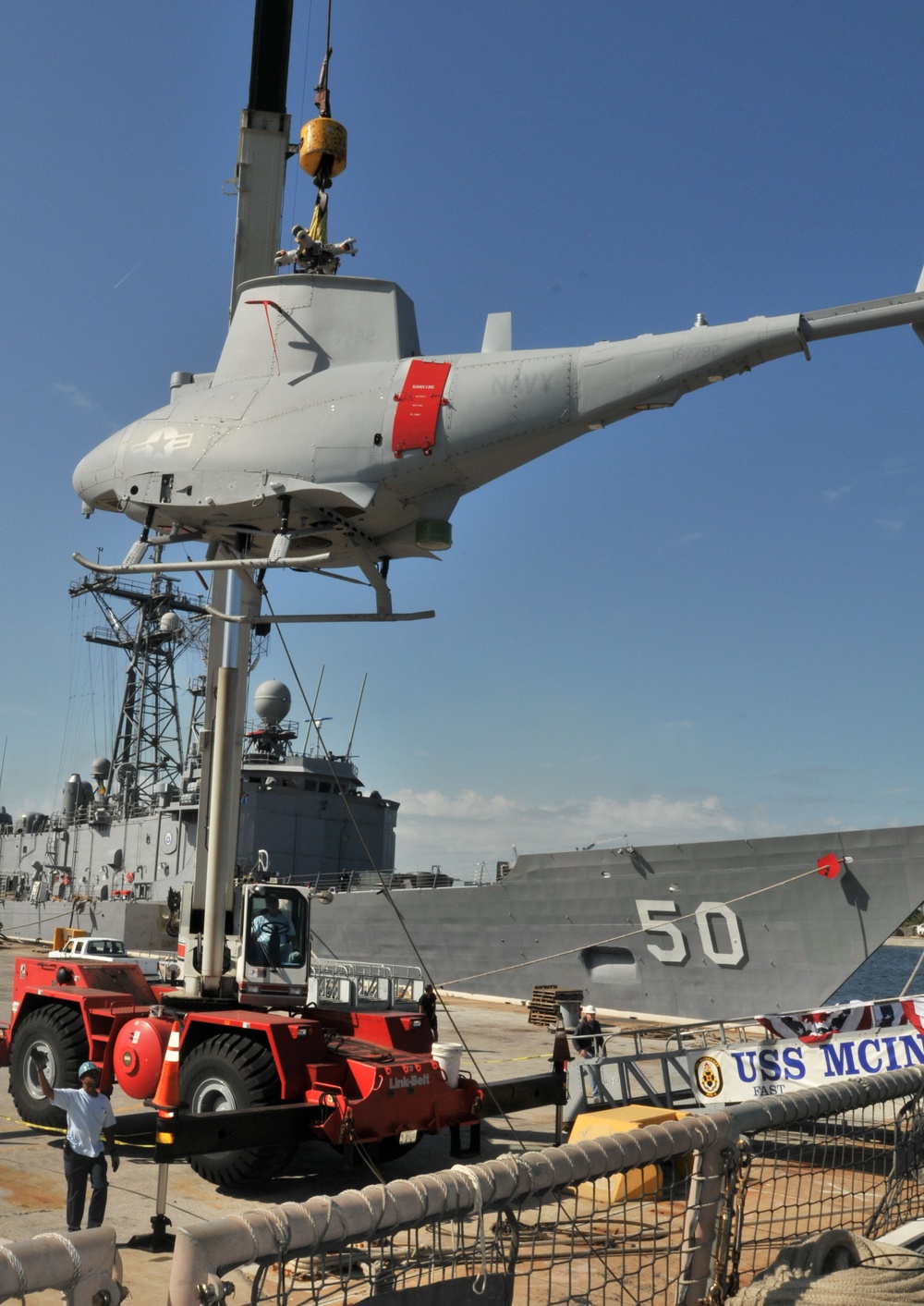 USS McInerney action in Mayport