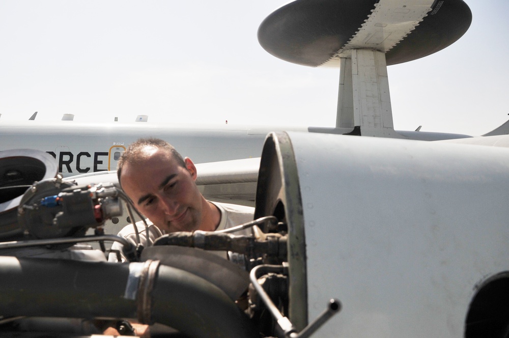 Tinker Staff Sergeant, Crown Point Native, Manages Maintenance Support for AWACS Unit in Southwest Asia