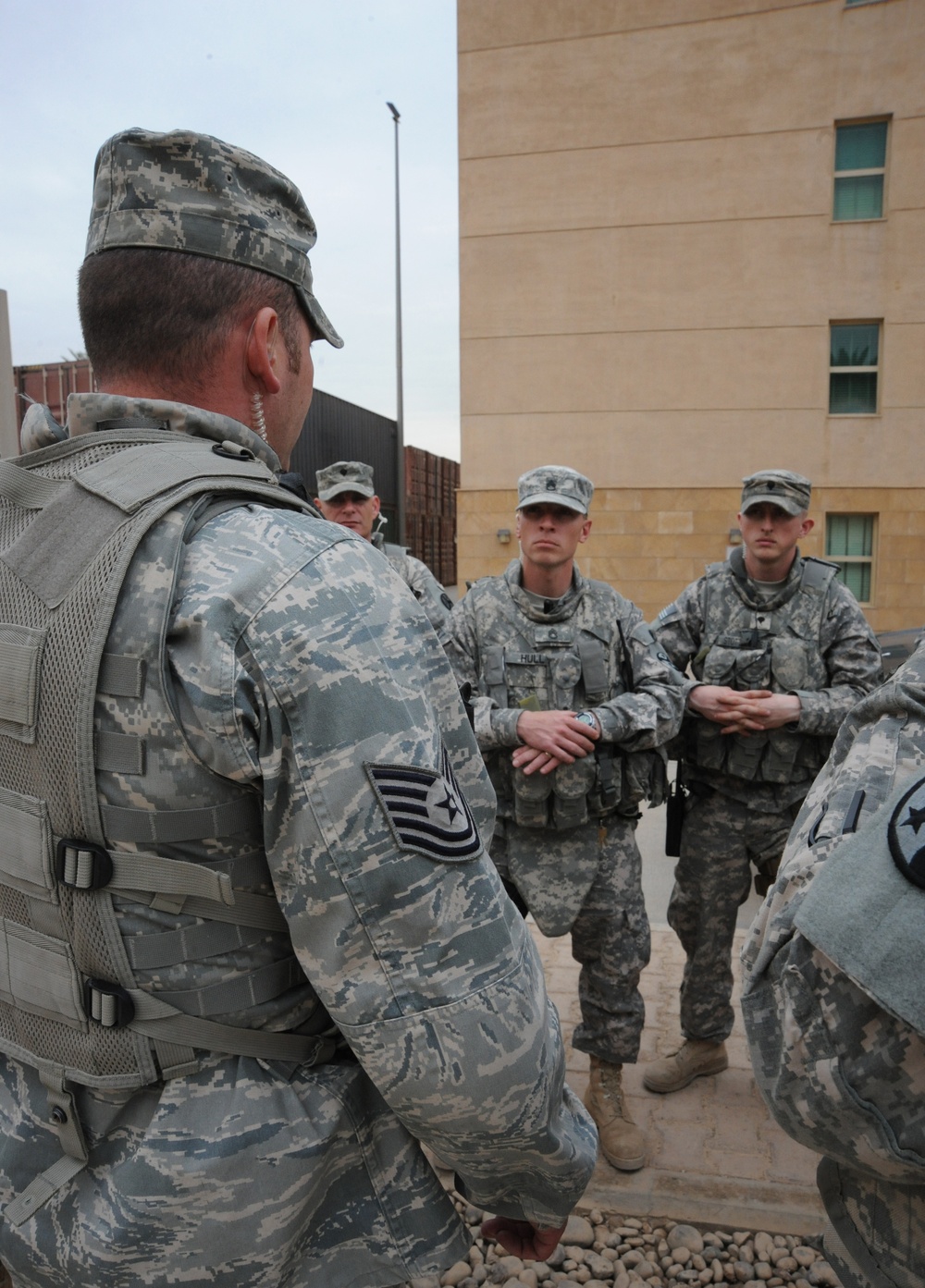 Airmen secure U.S. Embassy in Iraq