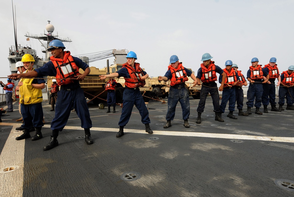 USS Gunston Hall improves maritime security in West Africa