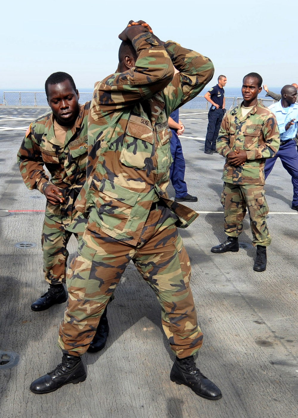 U.S. sailors teach African sailors