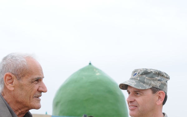 Turkmen Shi'a Visit Sultan Saqi Shrine