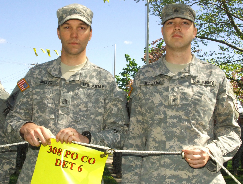 Show Me State Psyops Soldiers Roll Out