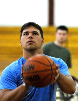 Adaptive Sports Give Wounded Warriors Confidence