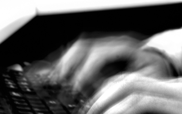 Combat coders build Web pages for warfighters