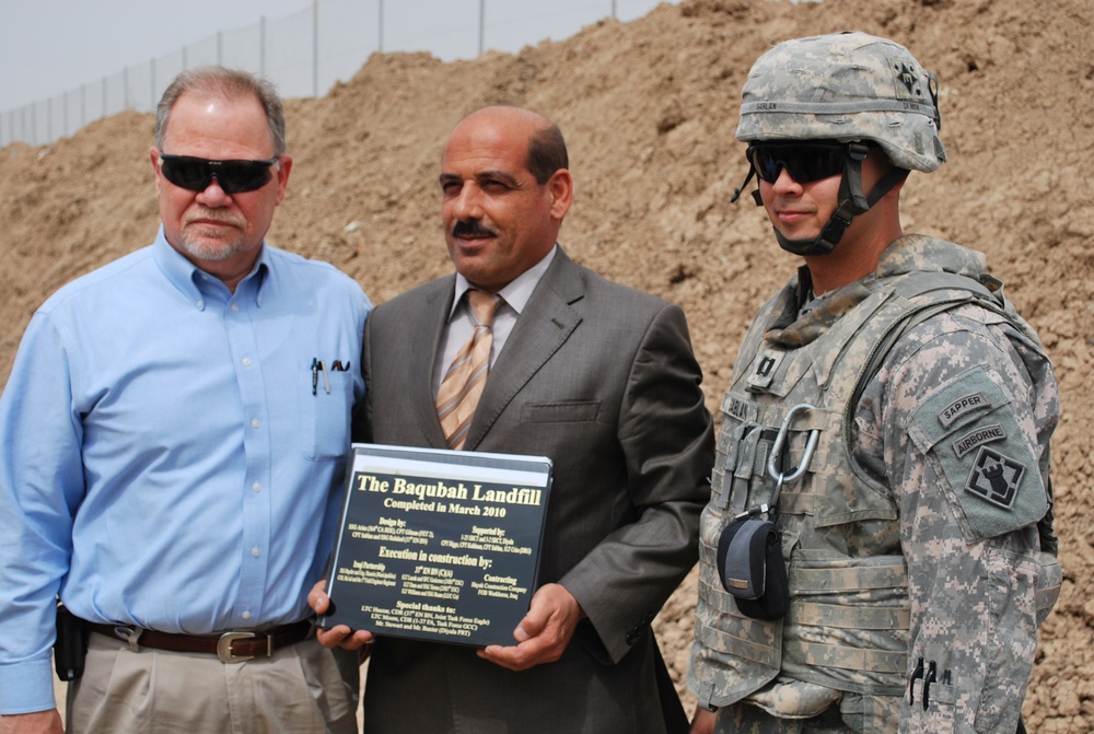 'Iraqi Leaders, U.S. Forces Honor 'Earth Day', Open Landfill'