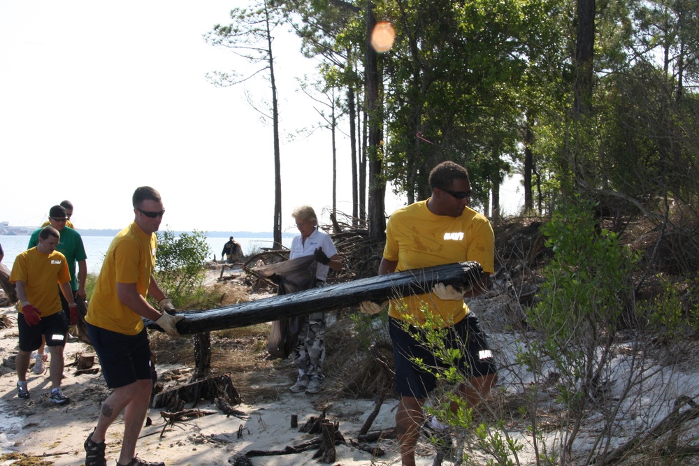 Naval Support Activity Panama City 4th annual Shoreline Clean-up