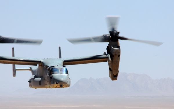 MV-22 Osprey Flies Over Afghanistan