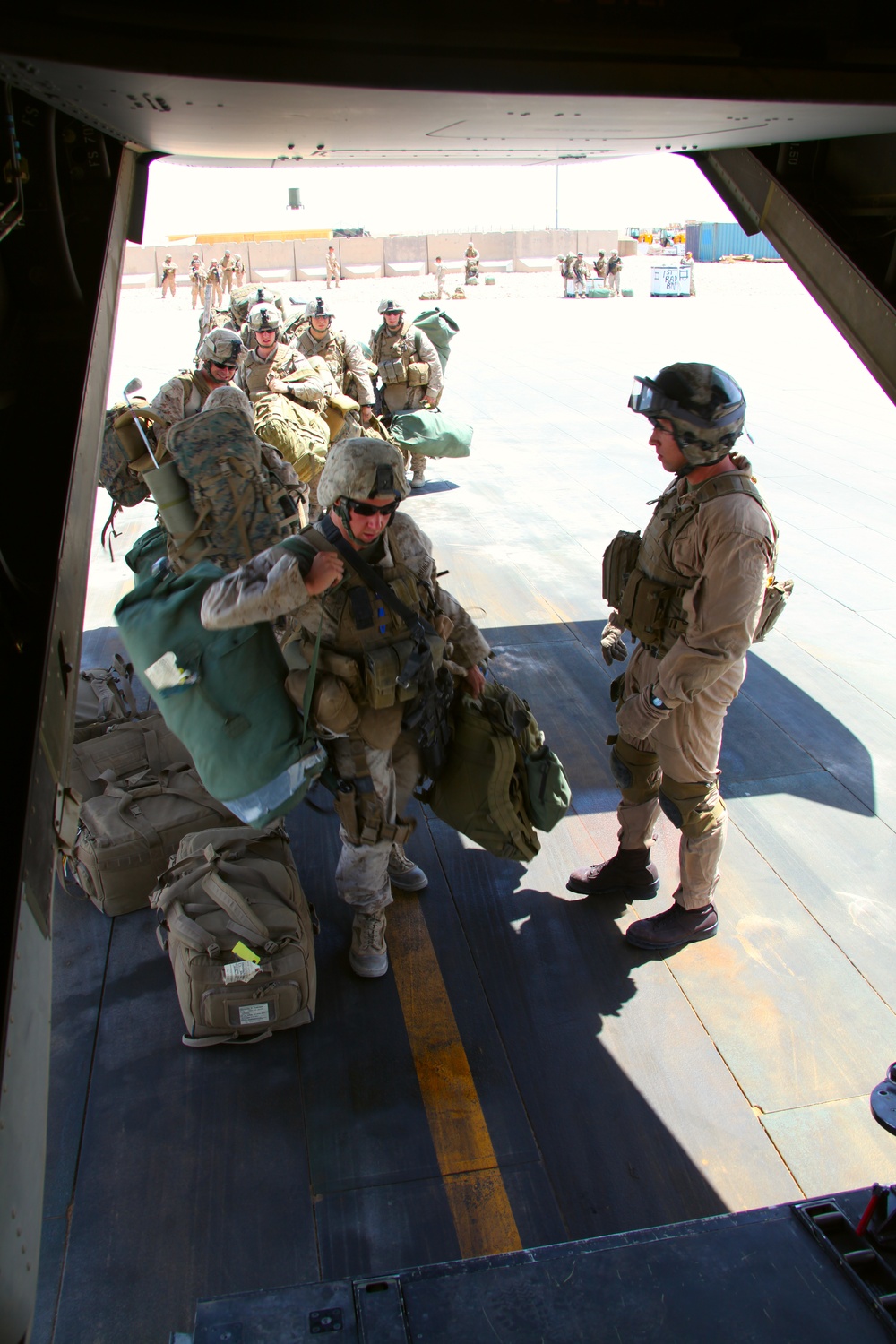 Marines Load Up on Osprey