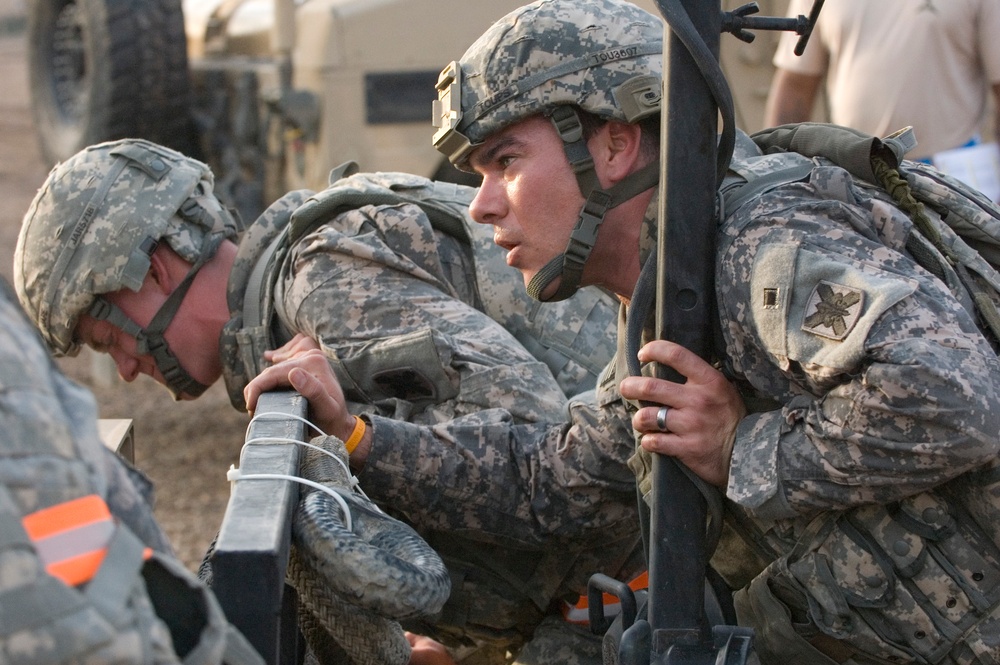 III Corps Spur Ride encourages teamwork, challenges soldiers